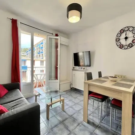 For 6 People Apartamento *