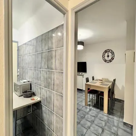 Apartamento For 6 People *