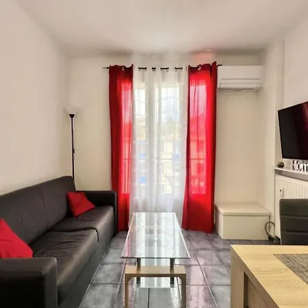 For 6 People Apartamento Saint-Raphaël